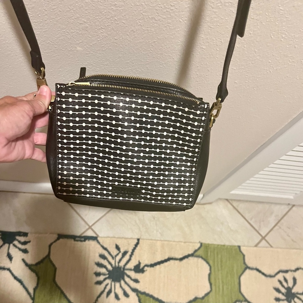 Small Fossil Crossbody New Without Tags - image 1